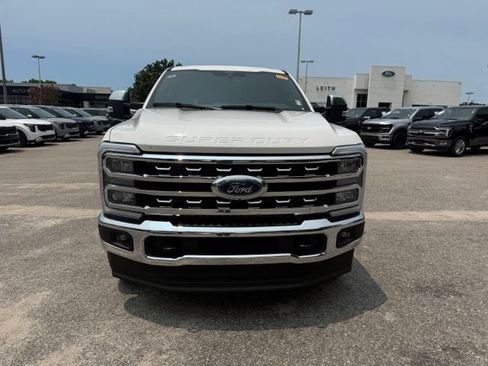 Used 2025 Ford F350 Lariat w/ Chrome Package AWD/4WD image 2