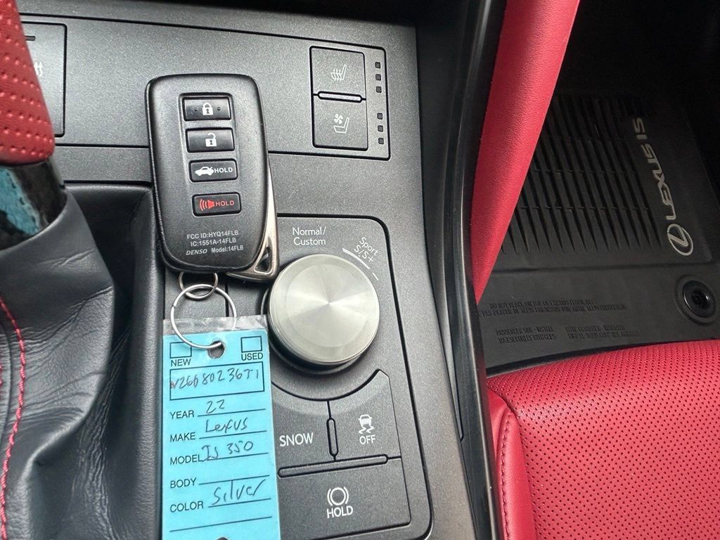 Used 2022 Lexus IS 350 F Sport w/ Dynamic Handling Package RWD image 46
