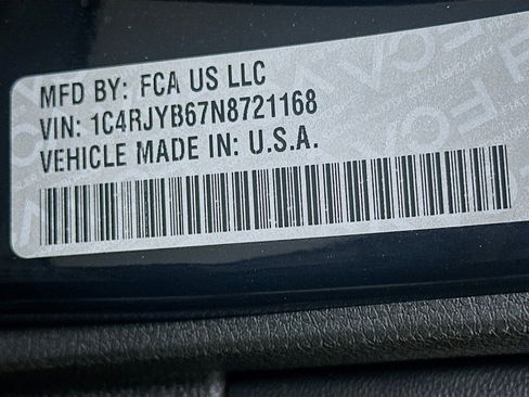Used 2022 Jeep Grand Cherokee Limited 4xe w/ Luxury Tech Group II AWD/4WD image 12
