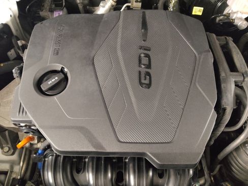 Used 2022 Hyundai Santa Fe SEL FWD image 30