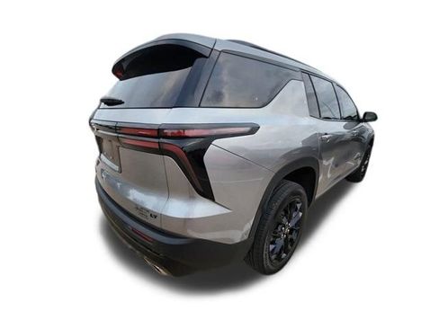 Used 2024 Chevrolet Traverse LT w/ Enhanced Driving Package image 11