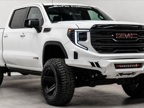 Used 2025 GMC Sierra 1500 AT4 AWD/4WD image 4