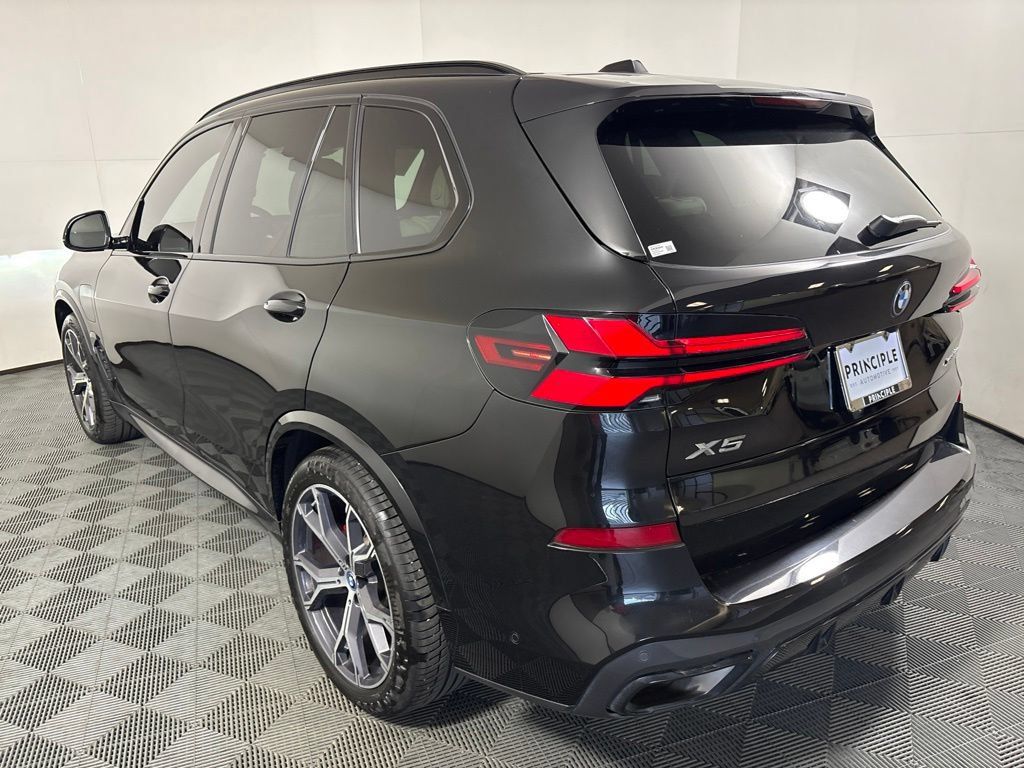 Certified 2024 BMW X5 xDrive50e w/ Executive Package AWD/4WD image 7