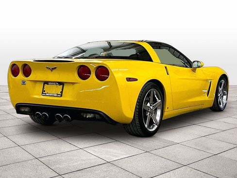Used 2007 Chevrolet Corvette Coupe w/ Preferred Equipment Group image 12