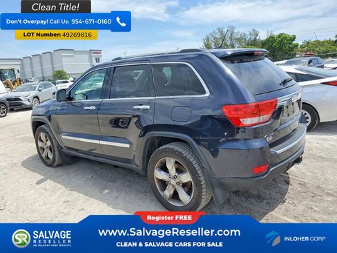 Used 2011 Jeep Grand Cherokee Overland image 3