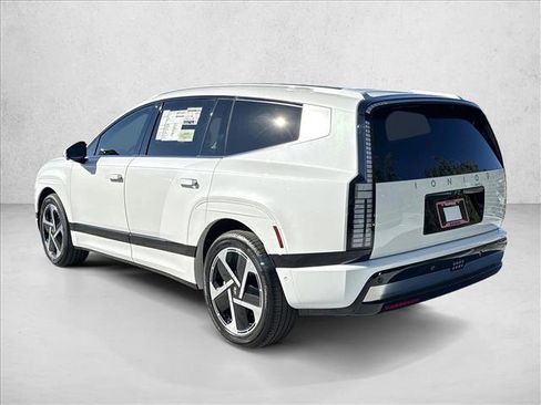 New 2026 Hyundai Ioniq 9 Calligraphy image 9