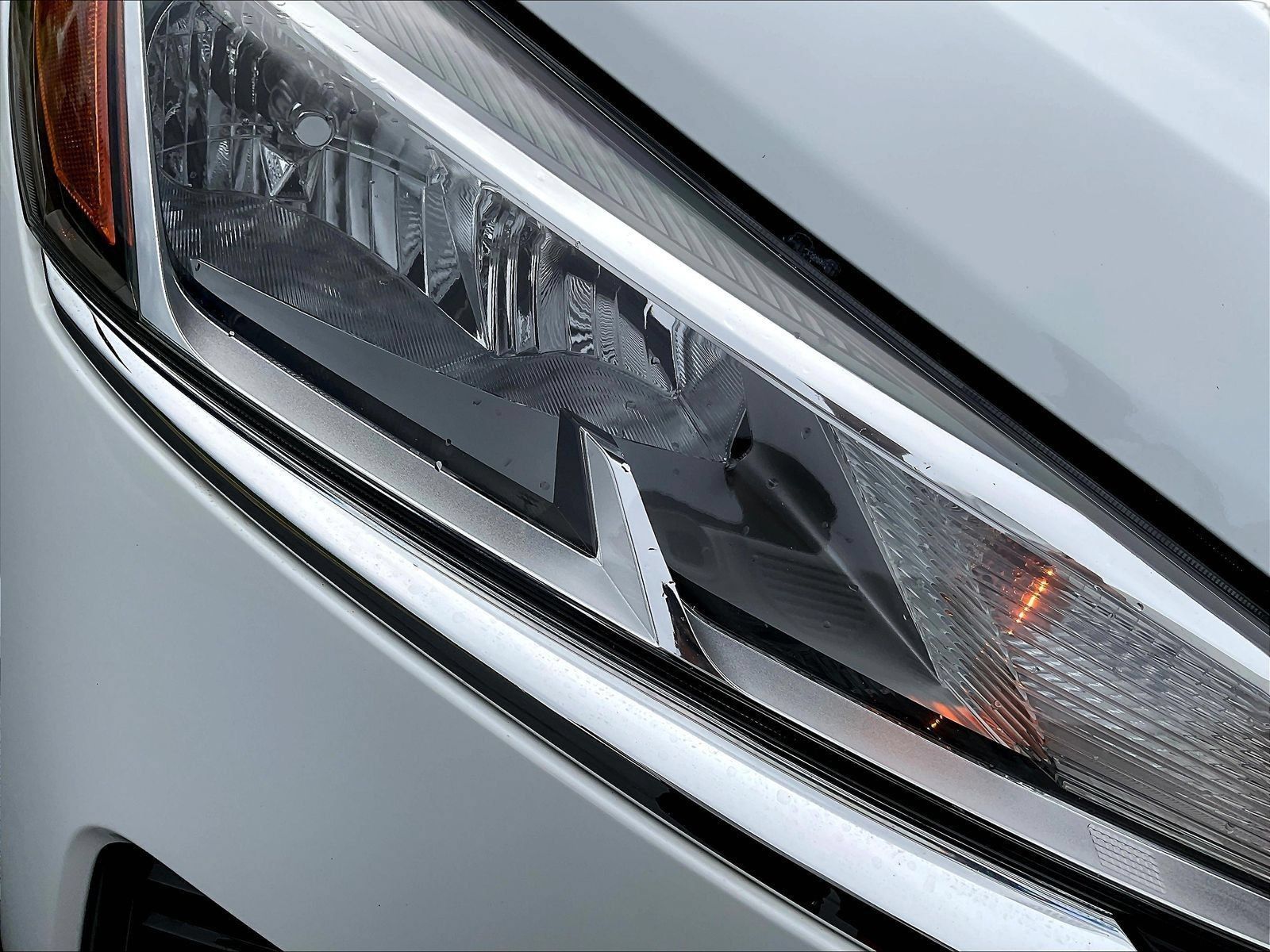 Used 2025 Nissan Kicks Play S FWD image 34