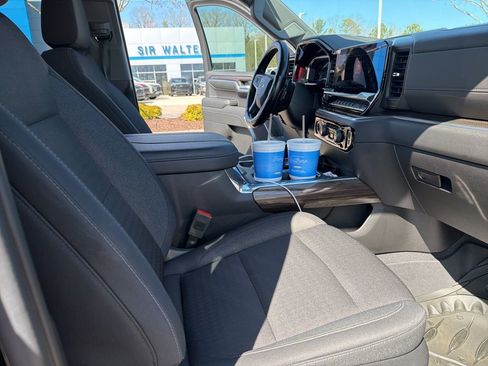 Used 2023 Chevrolet Silverado 1500 RST image 18