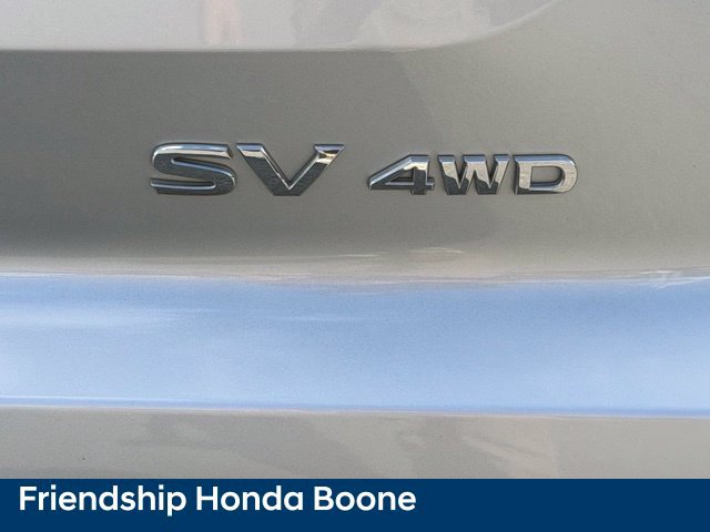 Used 2024 Nissan Pathfinder SV AWD/4WD image 12