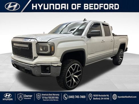 Used 2015 GMC Sierra 1500 SLE w/ SLE Value Package AWD/4WD image 1