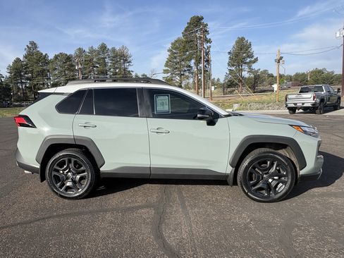 Used 2022 Toyota RAV4 Adventure w/ Convenience Package image 7