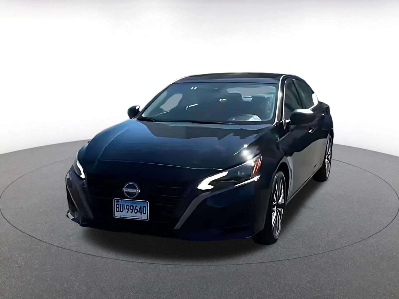 Used 2026 Nissan Altima 2.5 SV FWD image 9