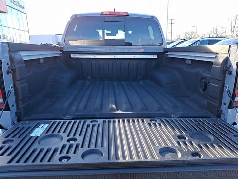 Used 2023 Nissan Frontier PRO-4X w/ Pro-4X Premium Package image 28