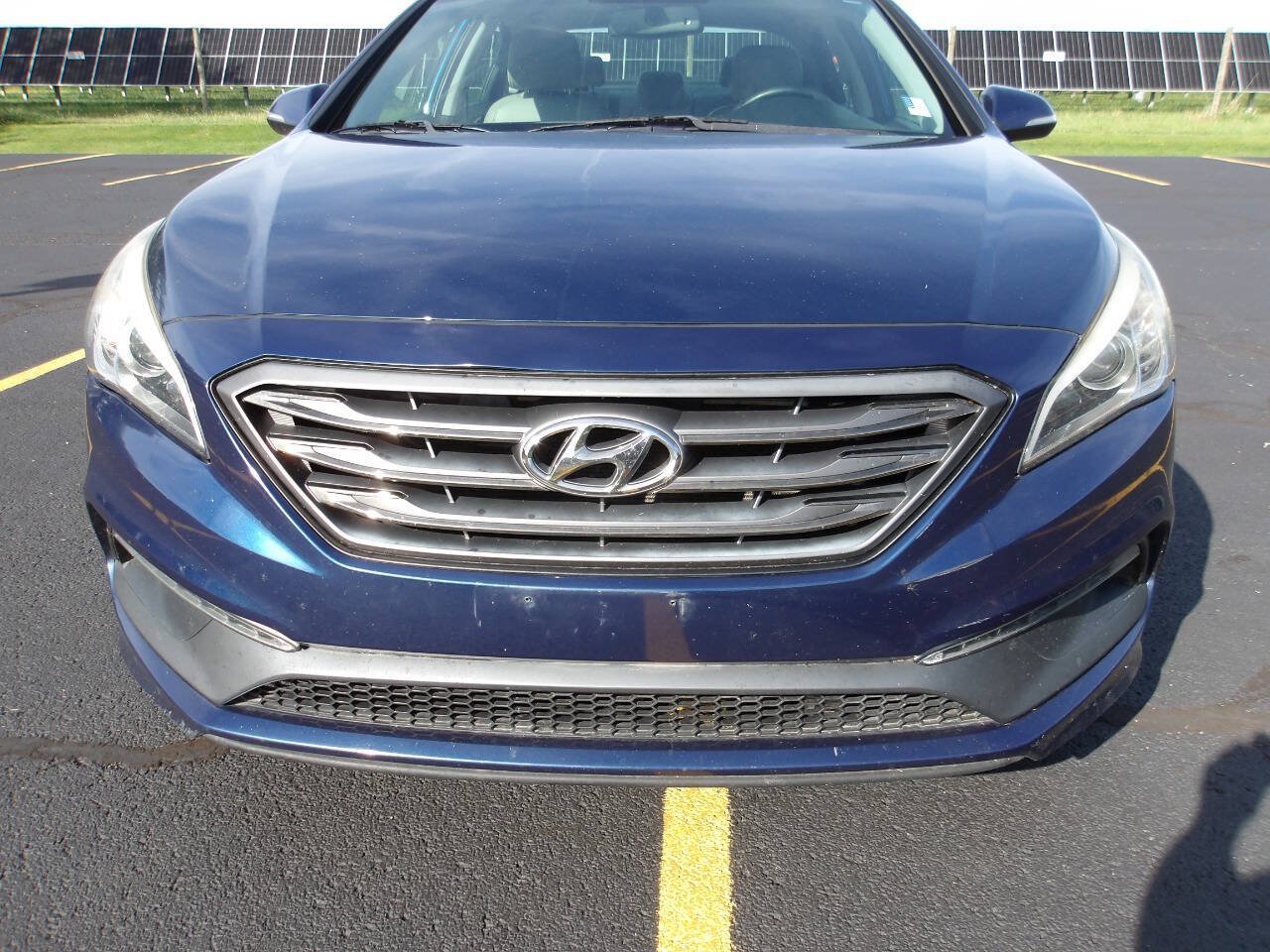 Used 2017 Hyundai Sonata Limited w/ Cargo Package FWD image 30