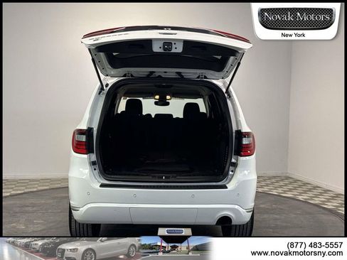 Used 2022 Dodge Durango SXT w/ Anodized Platinum Package AWD/4WD image 5