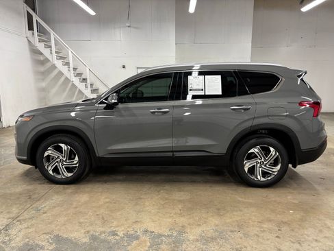 Used 2023 Hyundai Santa Fe SEL FWD image 4