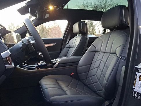 New 2026 BMW 740i xDrive 740i xDrive image 12