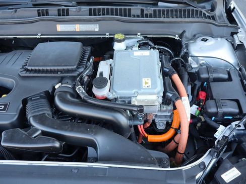 Used 2019 Ford Fusion Titanium FWD image 41