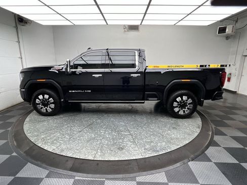 Certified 2026 GMC Sierra 2500 Denali w/ Denali Reserve Package AWD/4WD image 8