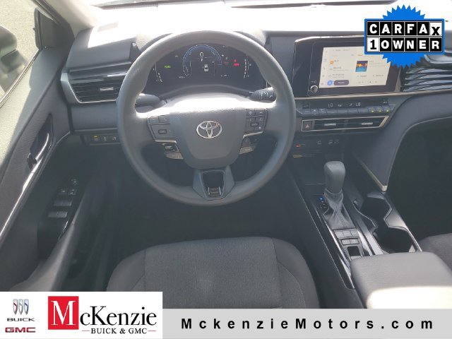Used 2025 Toyota Camry LE w/ Convenience Package FWD image 25