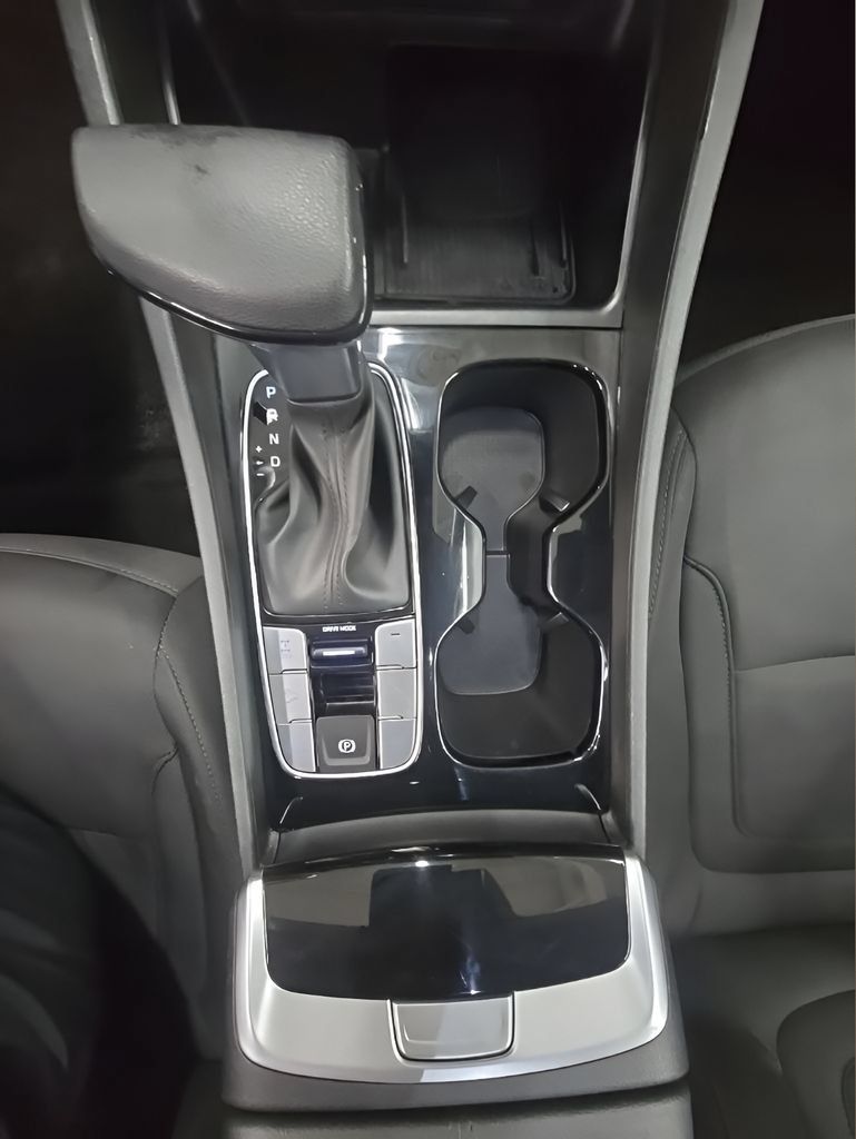 Certified 2025 Hyundai Tucson SEL AWD/4WD image 35