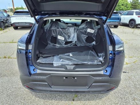 New 2025 Nissan Murano SL w/ Cargo Package AWD/4WD image 8