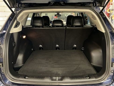 Used 2018 Jeep Compass Latitude w/ Popular Equipment Group image 24