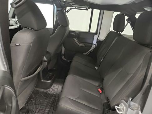 Used 2017 Jeep Wrangler Unlimited Sport AWD/4WD image 26