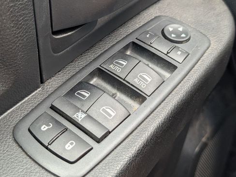 Used 2019 RAM 1500 Tradesman w/ Popular Equipment Group AWD/4WD image 17