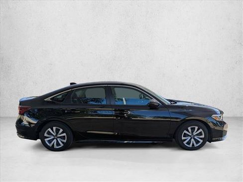 Used 2025 Honda Civic LX image 4
