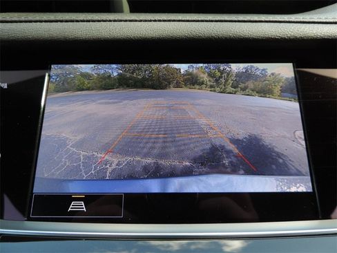 Certified 2025 Cadillac XT5 Premium Luxury image 30