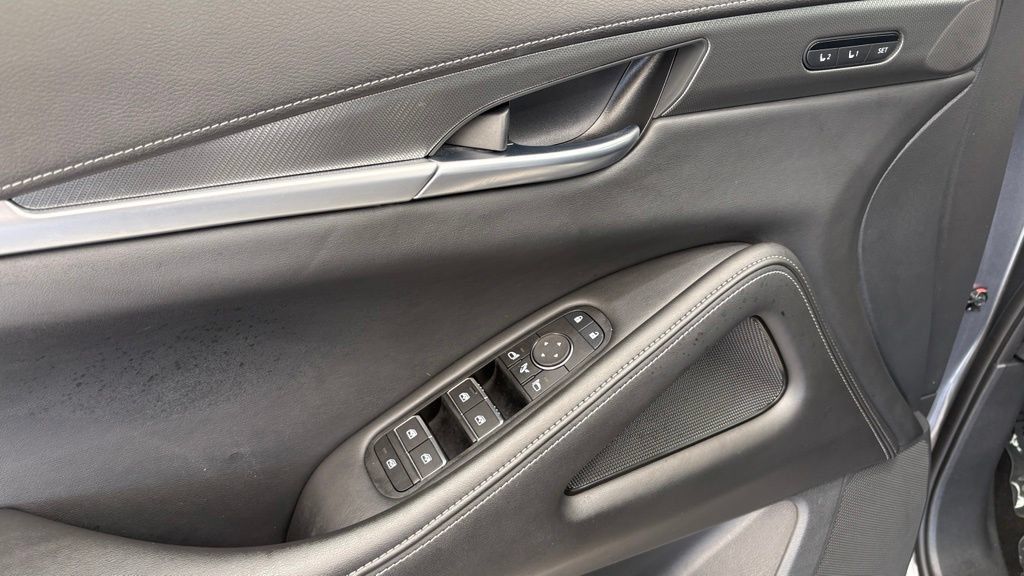 Used 2024 INFINITI QX60 Luxe AWD/4WD image 19