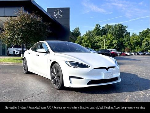 Used 2023 Tesla Model S Standard Range AWD/4WD image 1