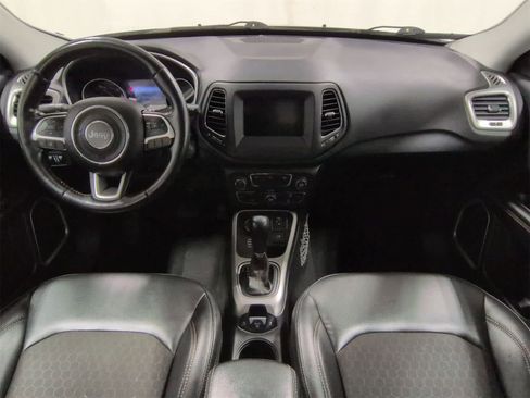 Certified 2021 Jeep Compass Latitude w/ Convenience Group image 16