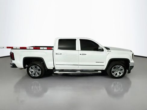 Used 2017 GMC Sierra 1500 SLT w/ SLT Premium Package AWD/4WD image 8