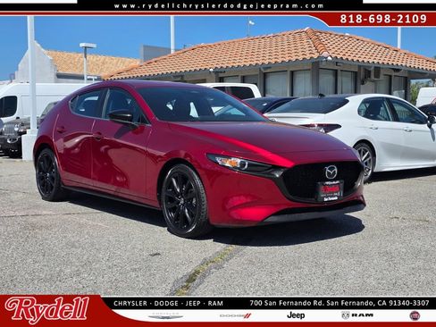 Used 2024 MAZDA MAZDA3 s FWD image 1