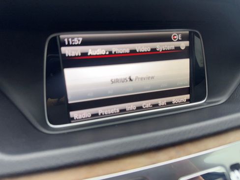 Used 2014 Mercedes-Benz E 350 Sedan image 60