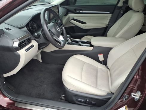 Certified 2023 Nissan Altima 2.5 SL image 8