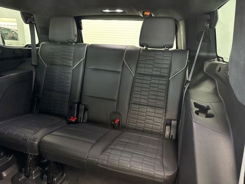 Used 2023 Cadillac Escalade Sport Platinum w/ LPO, ONYX Package AWD/4WD image 29
