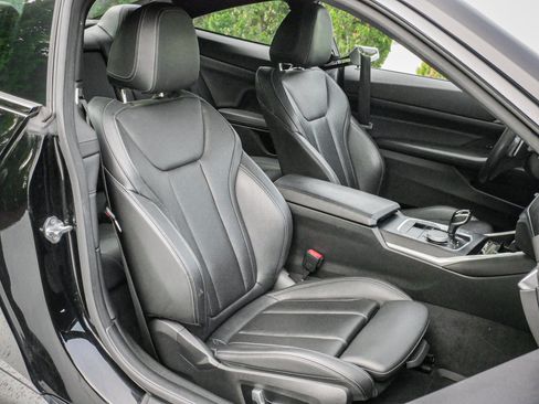 Used 2022 BMW 430i Coupe w/ Convenience Package RWD image 33