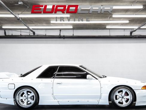 Used 1991 Nissan Other Nissan Models image 6