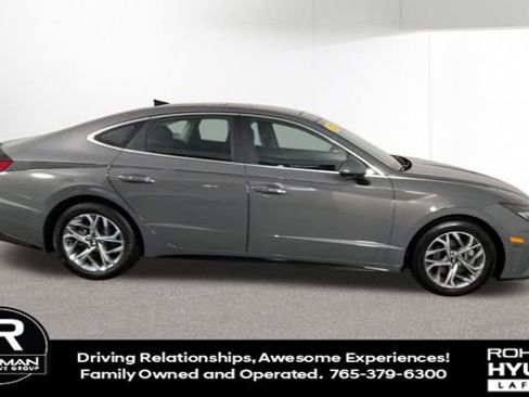 Used 2022 Hyundai Sonata SEL w/ Convenience Package image 2