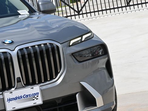 Certified 2025 BMW X7 xDrive40i AWD/4WD image 10