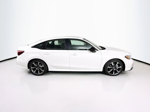 New 2025 Honda Civic Sport Touring image 2