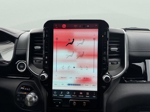 Used 2025 RAM 1500 Laramie w/ Night Edition image 21