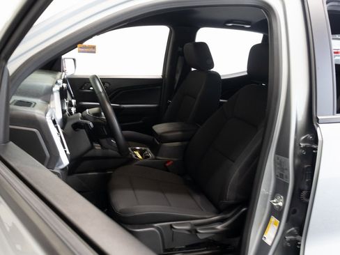 Used 2024 GMC Canyon Elevation image 19