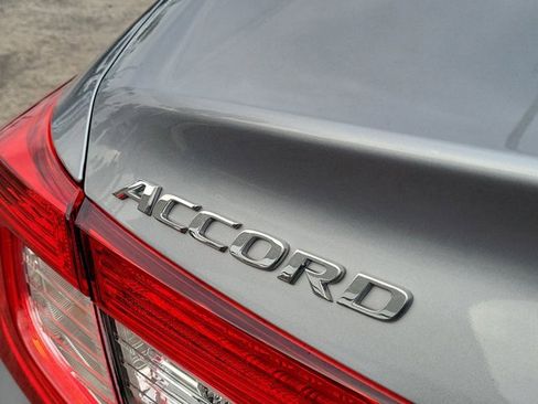 Used 2019 Honda Accord LX image 3