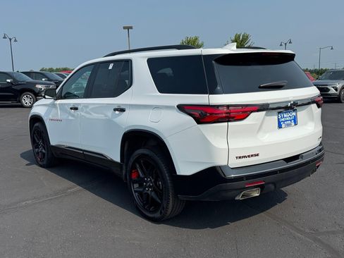 Used 2023 Chevrolet Traverse Premier w/ Redline Edition AWD/4WD image 3