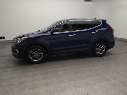 Used 2017 Hyundai Santa Fe Sport FWD image 2