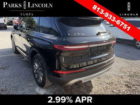 Used 2022 Lincoln Corsair FWD w/ Premium Package image 7